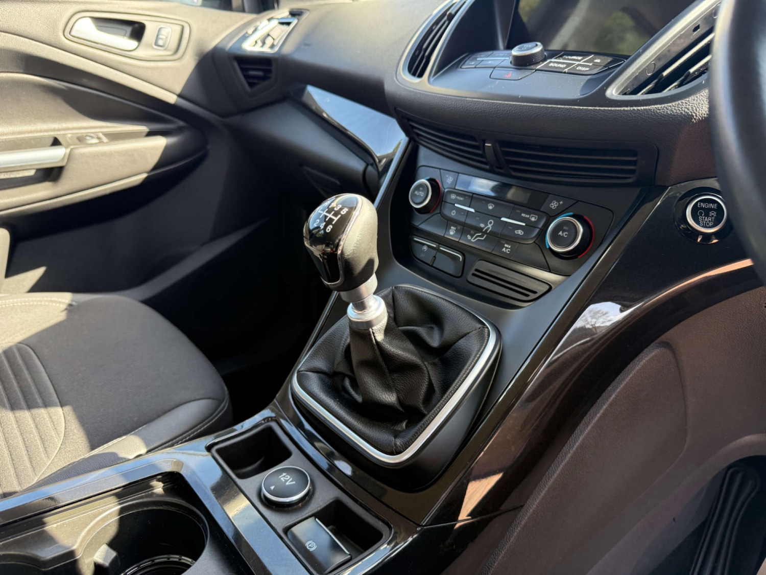 Used Ford Kuga 2017 for sale - 76278056: Photo 40