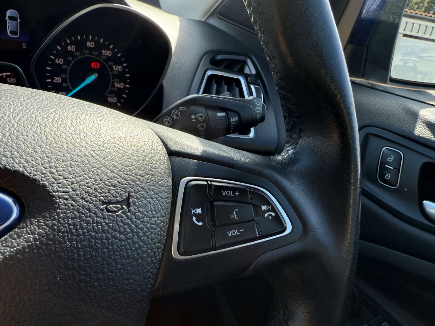 Used Ford Kuga 2017 for sale - 76278056: Photo 47