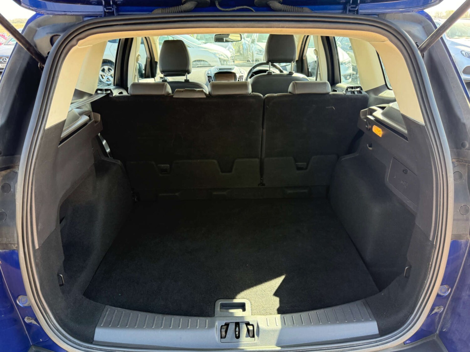 Used Ford Kuga 2017 for sale - 76278056: Photo 7