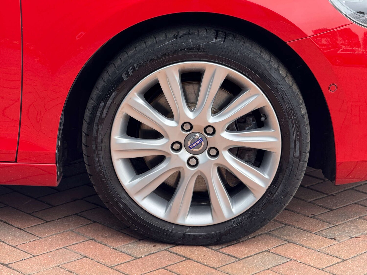 Used Volvo V40 2013 for sale - 76159802: Photo 18