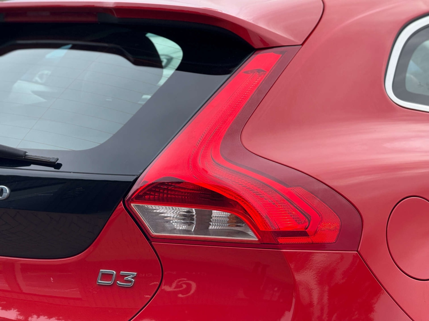 Used Volvo V40 2013 for sale - 76159802: Photo 52