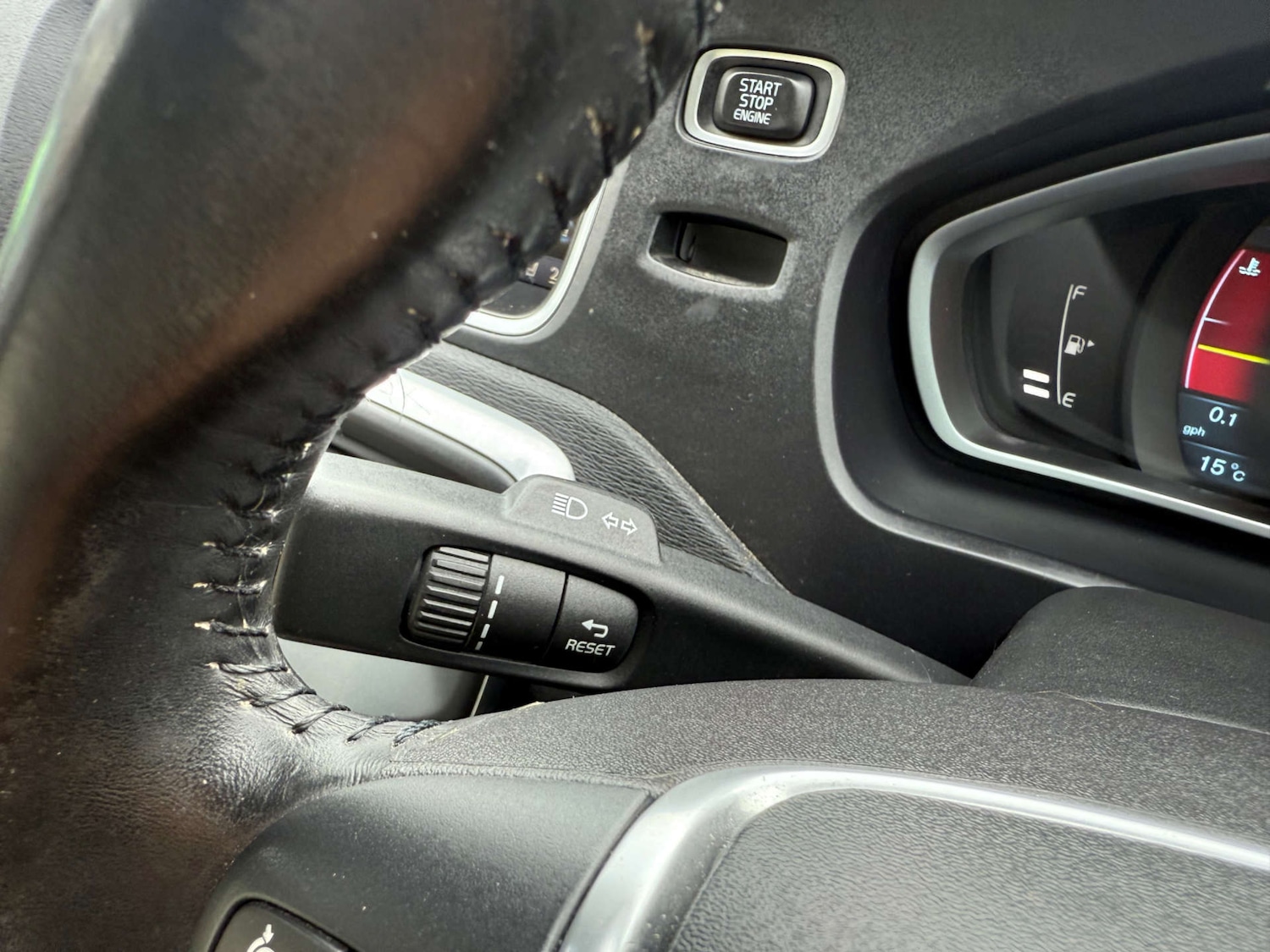 Used Volvo V40 2013 for sale - 76159802: Photo 62