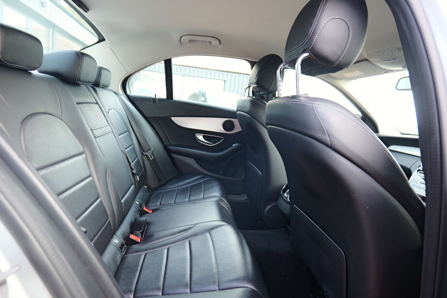 Used Mercedes-Benz C Class 2016 for sale - 76449799: Photo 31