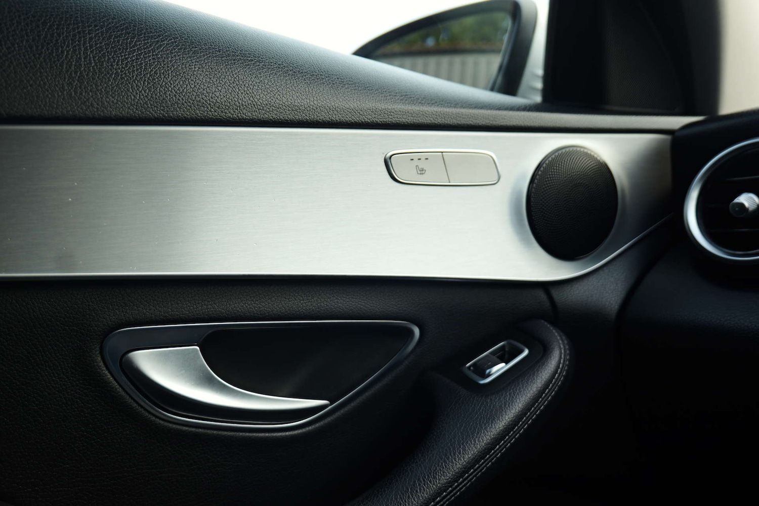 Used Mercedes-Benz C Class 2016 for sale - 76449799: Photo 63