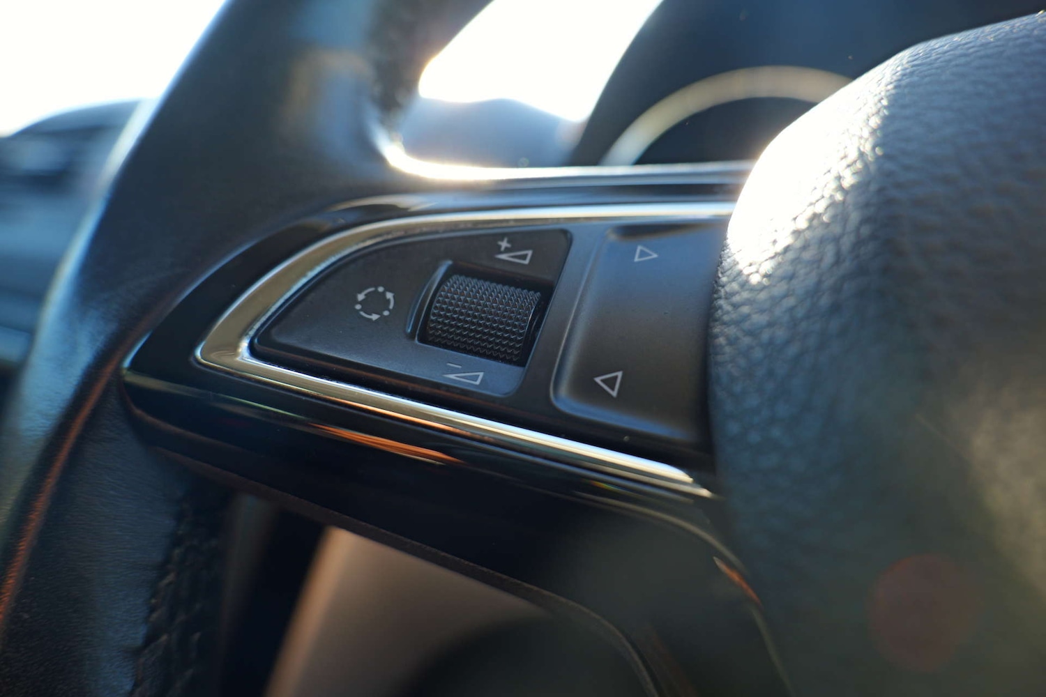 Used Skoda Yeti 2015 for sale - 76220579: Photo 25