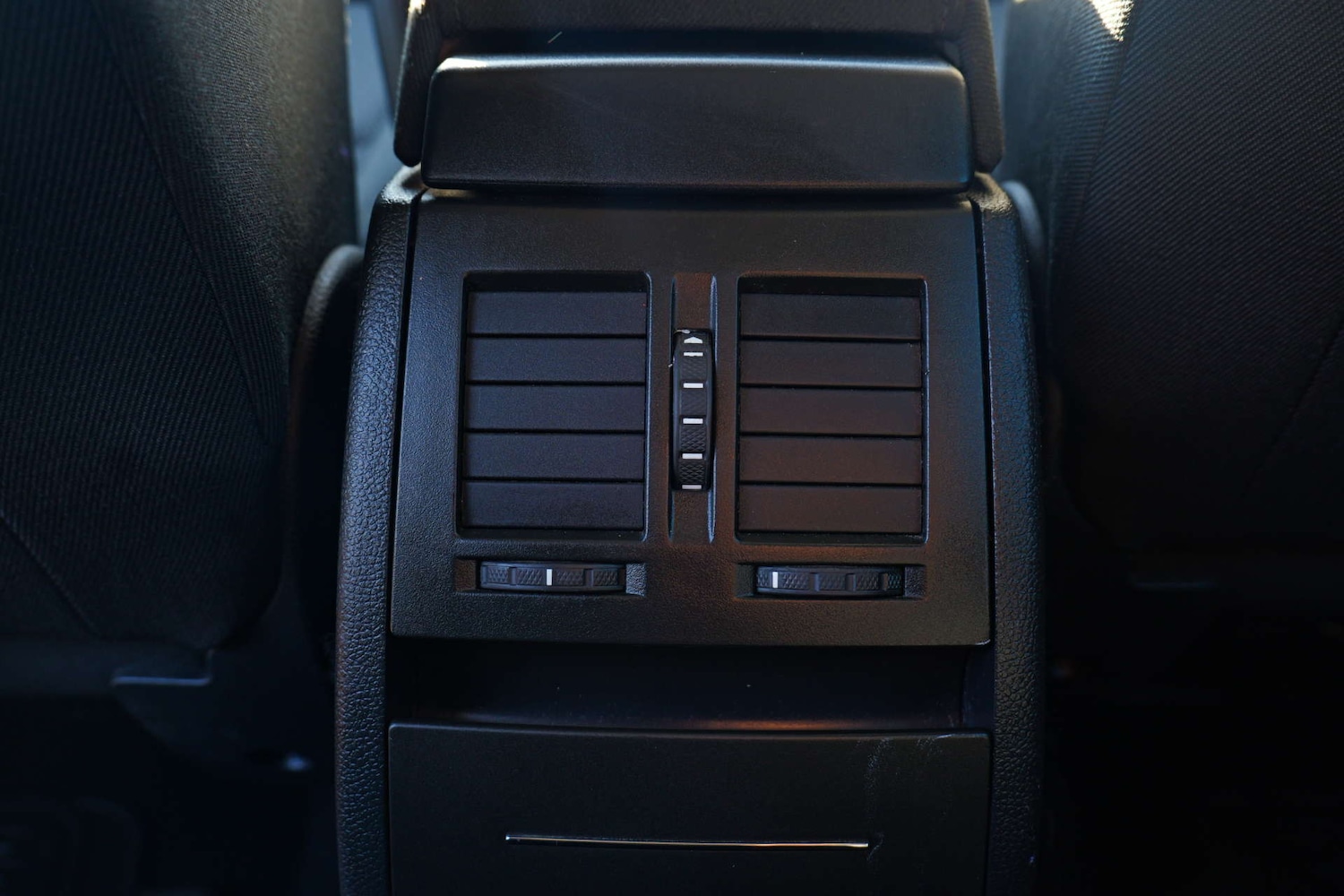 Used Skoda Yeti 2015 for sale - 76220579: Photo 48