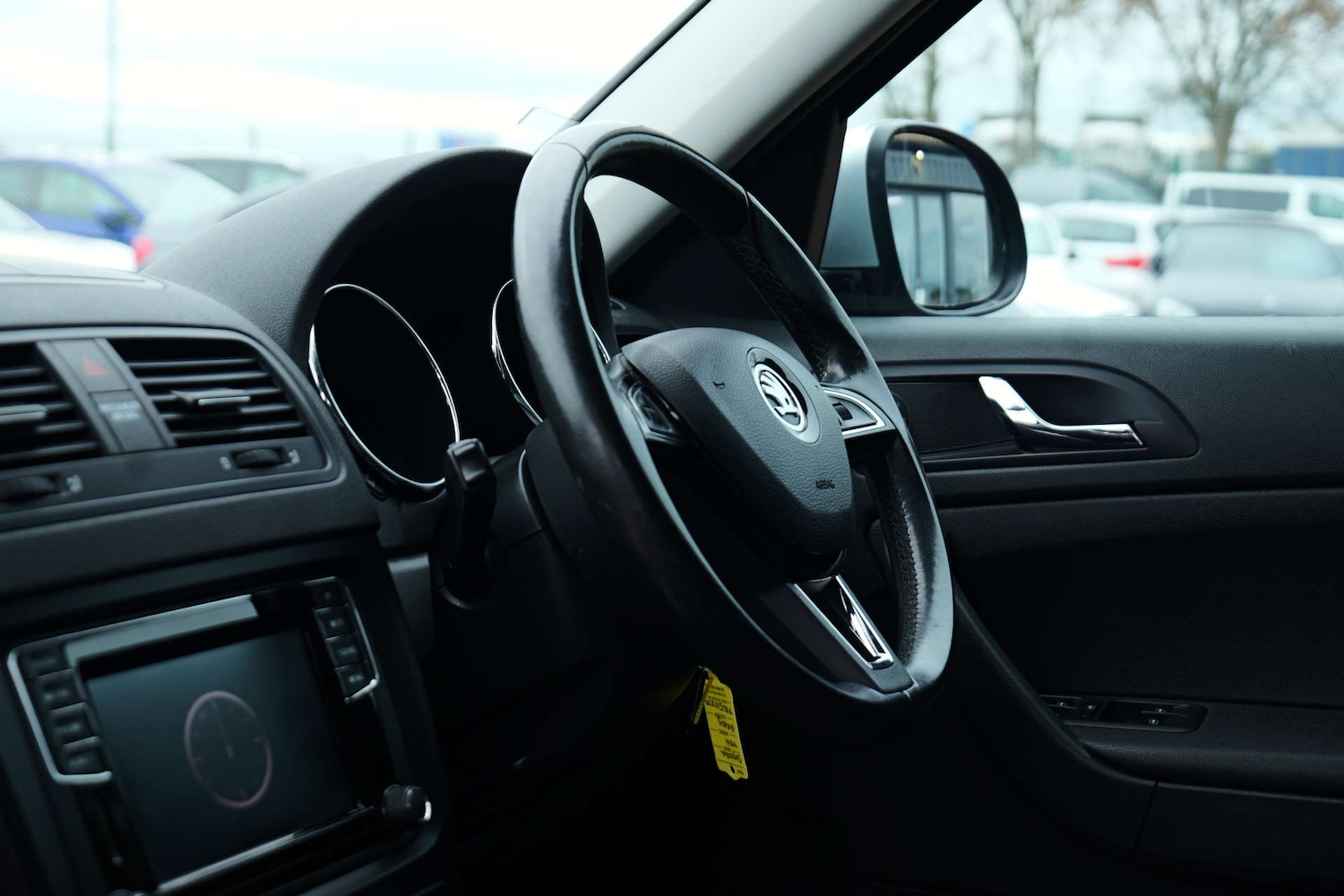 Used Skoda Yeti 2015 for sale - 76220579: Photo 50