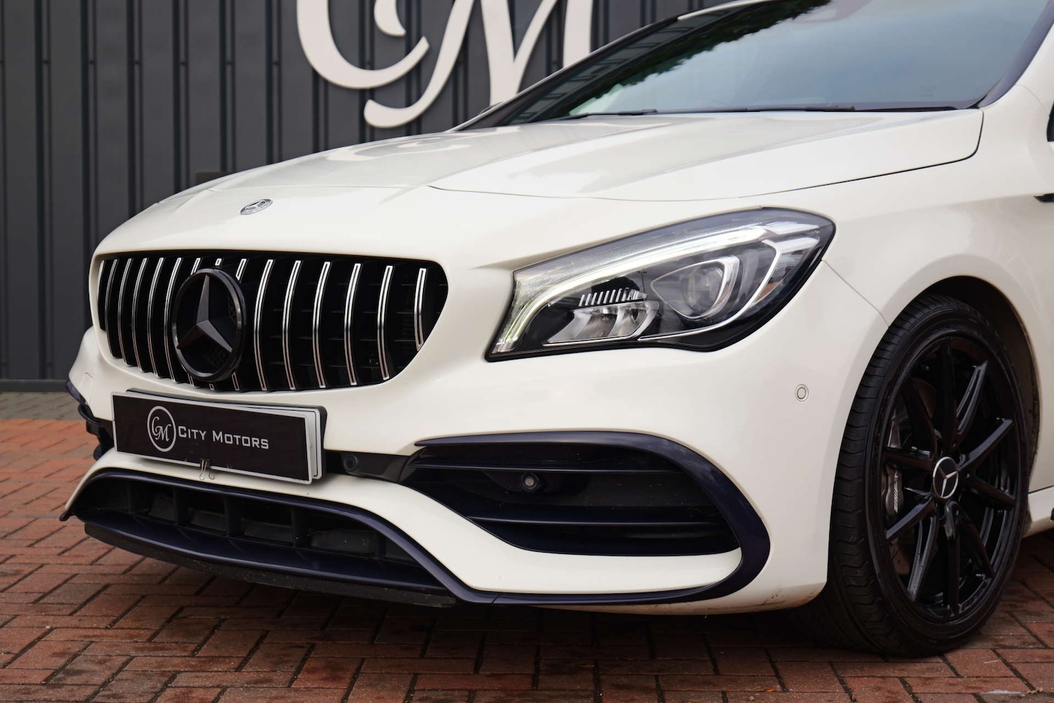 Used Mercedes-Benz CLA 2017 for sale - 76220573: Photo 2