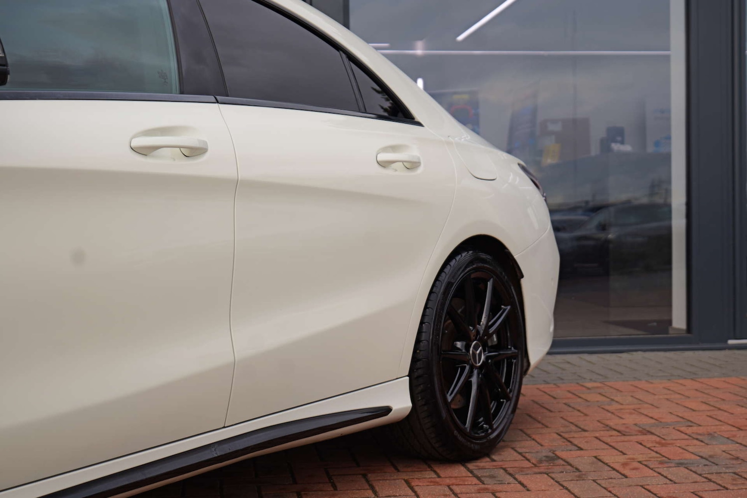 Used Mercedes-Benz CLA 2017 for sale - 76220573: Photo 3