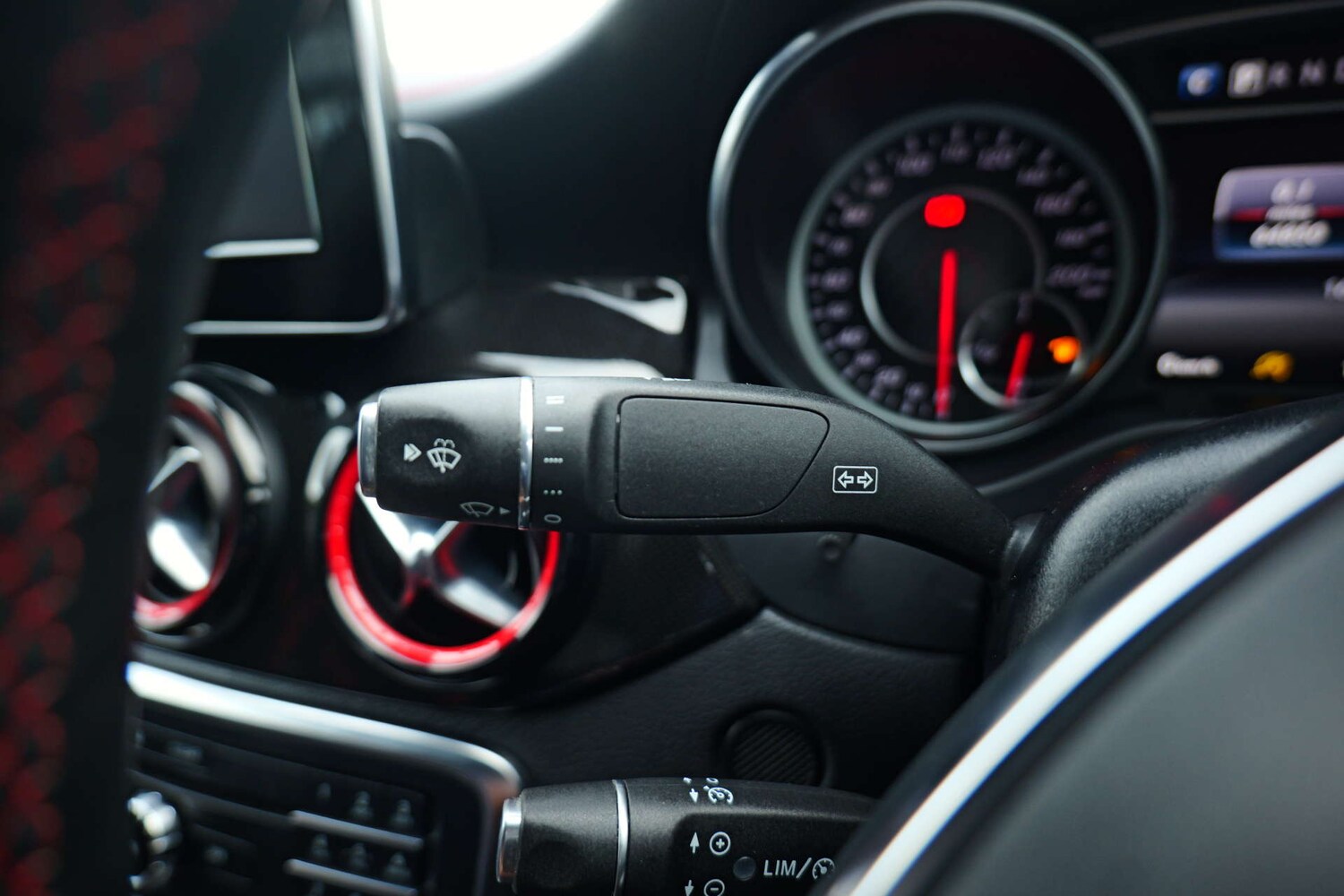 Used Mercedes-Benz CLA 2017 for sale - 76220573: Photo 40