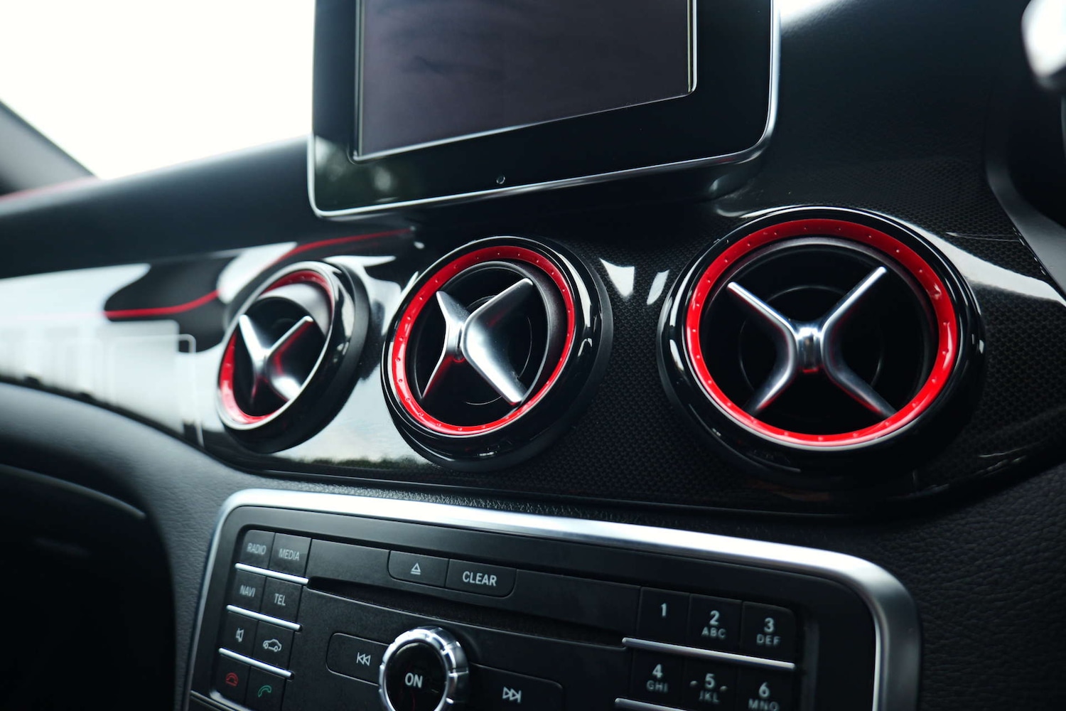 Used Mercedes-Benz CLA 2017 for sale - 76220573: Photo 42