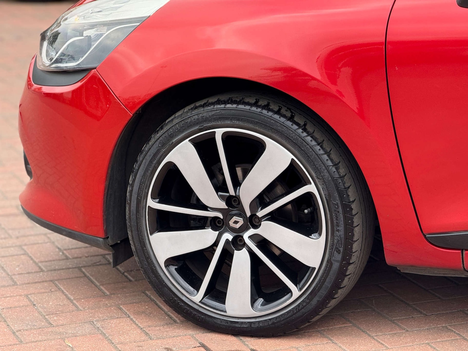 Used Renault Clio 2016 for sale - 76077953: Photo 14