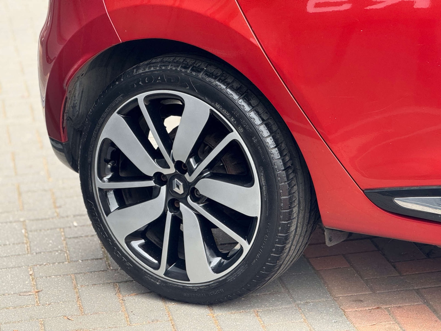 Used Renault Clio 2016 for sale - 76077953: Photo 17