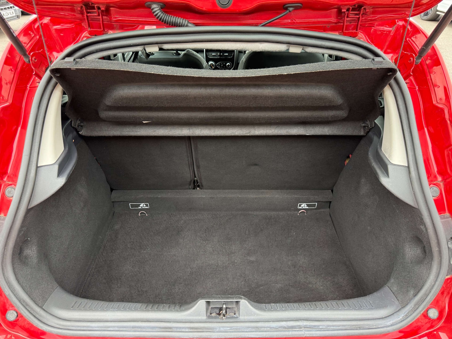 Used Renault Clio 2016 for sale - 76077953: Photo 21