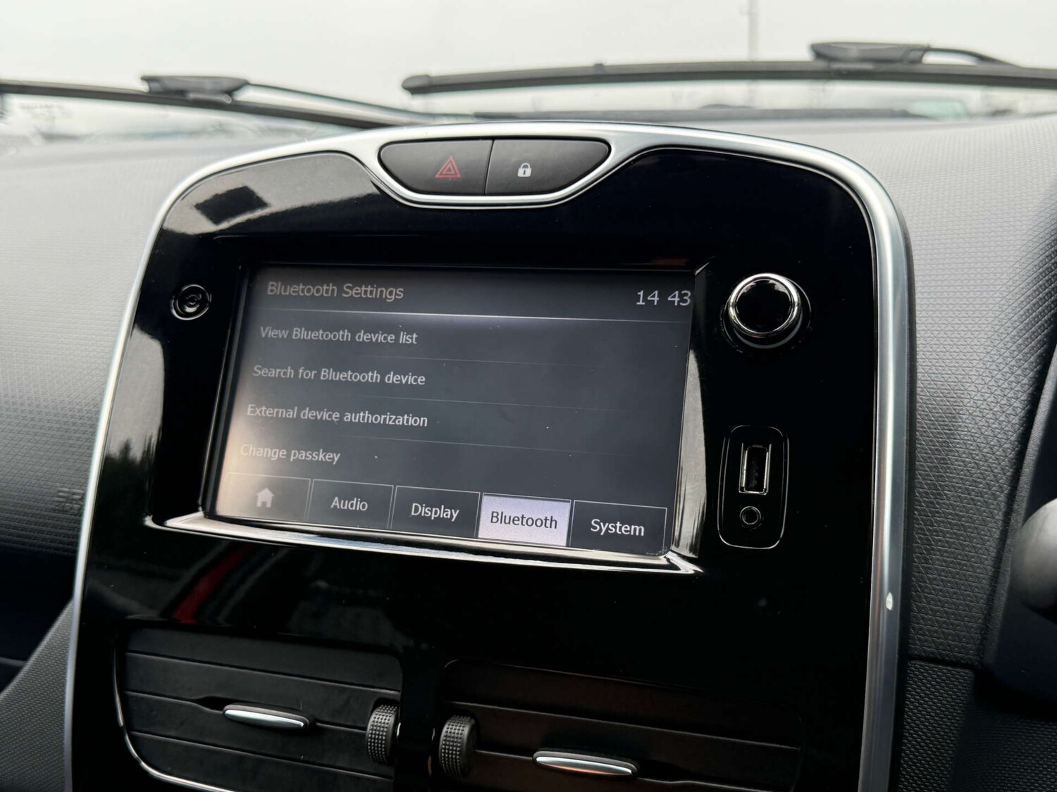 Used Renault Clio 2016 for sale - 76077953: Photo 70