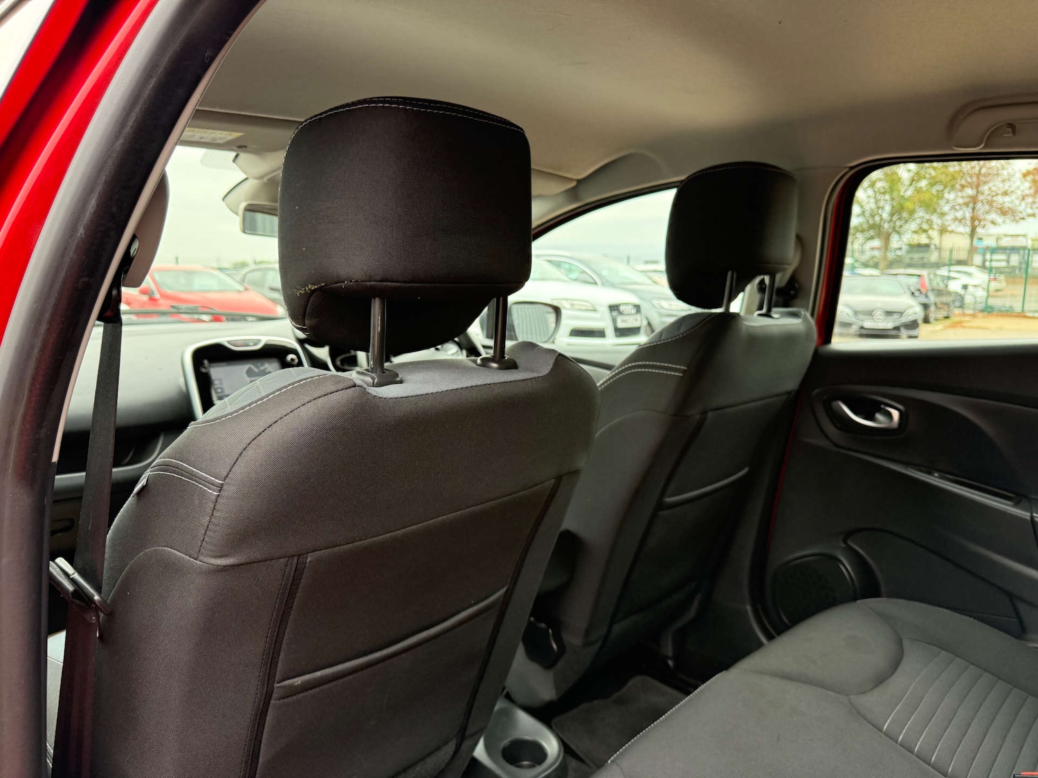 Used Renault Clio 2016 for sale - 76077953: Photo 76