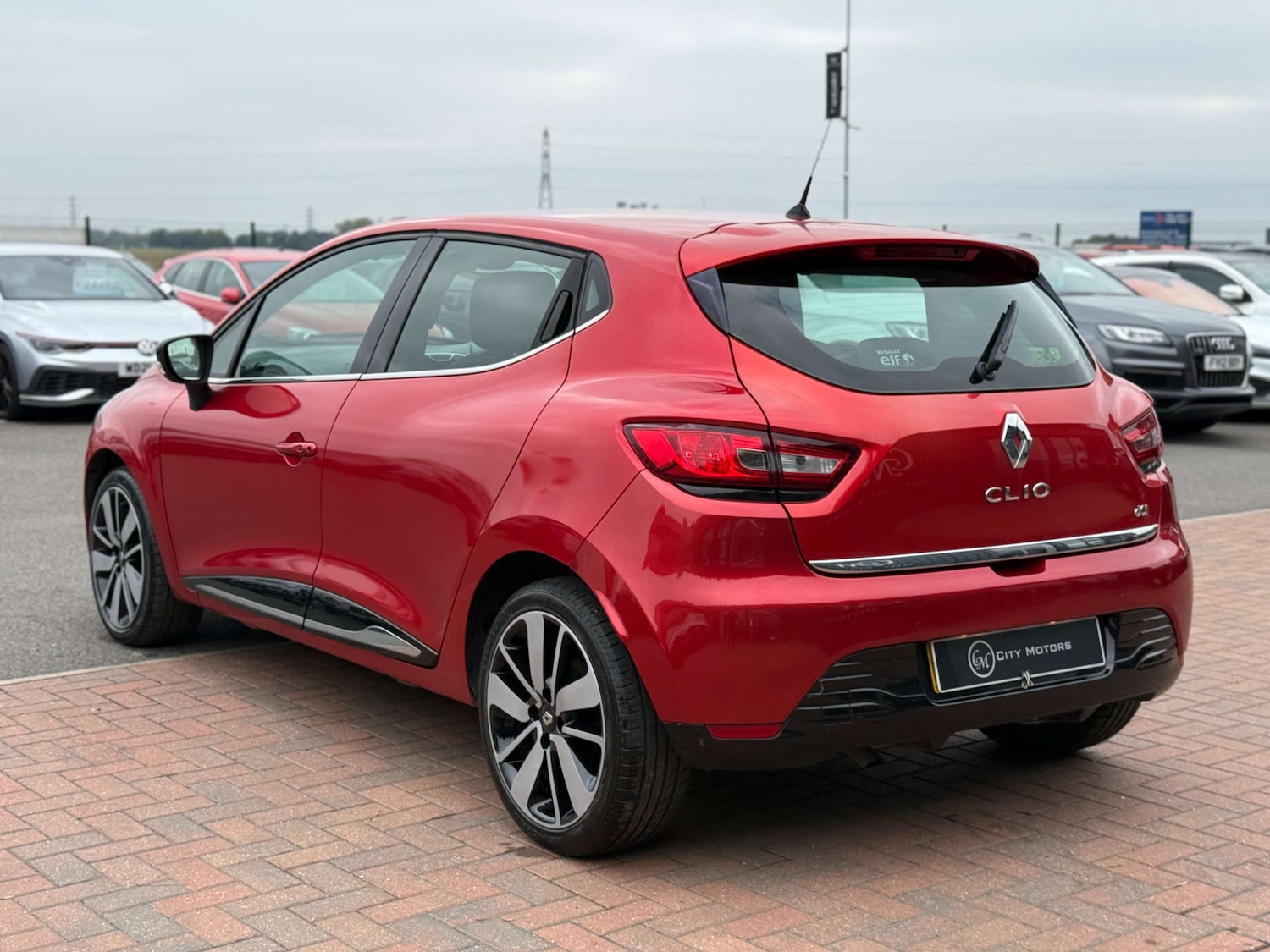 Used Renault Clio 2016 for sale - 76077953: Photo 8