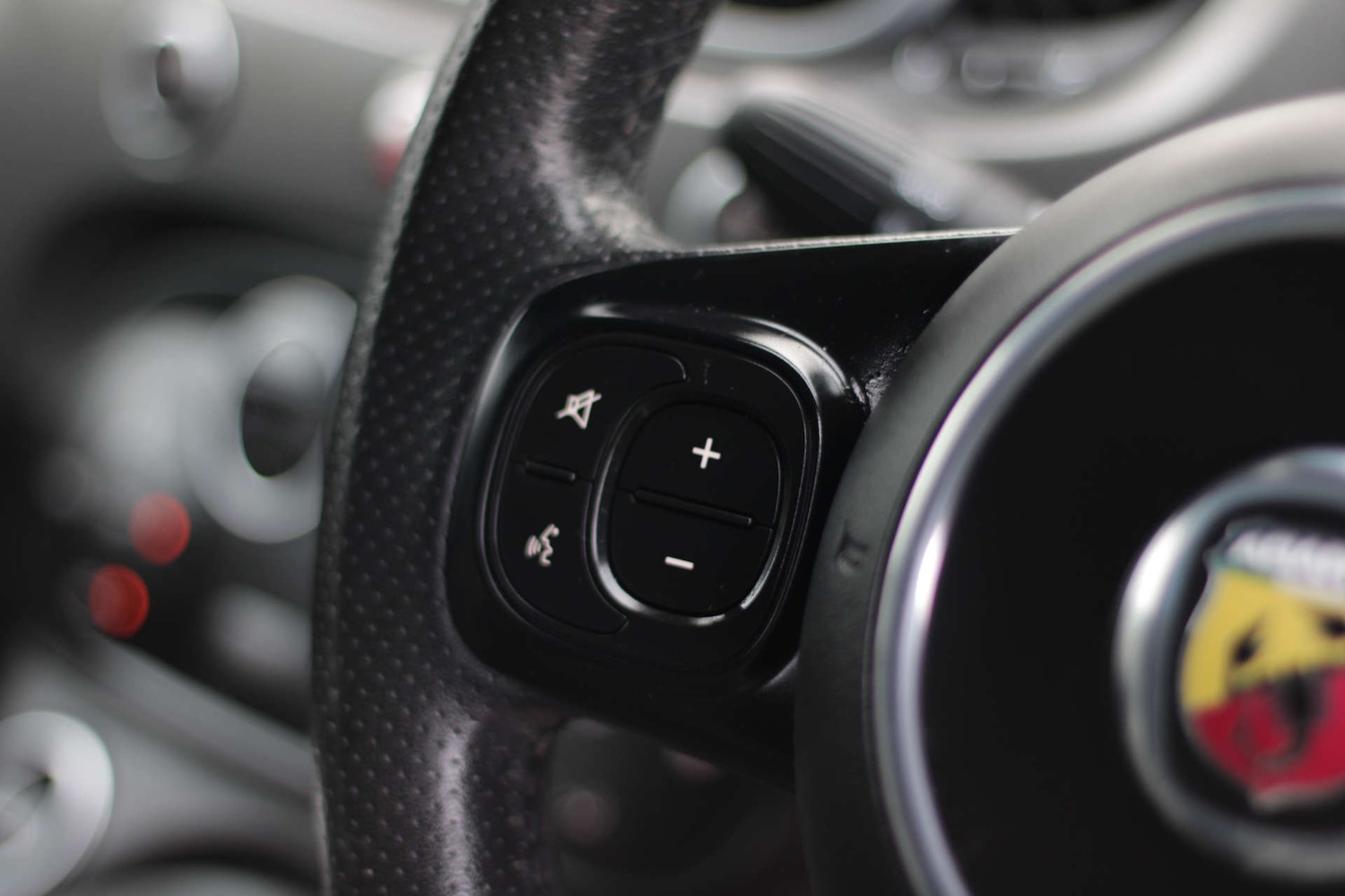 Used Abarth 595 2018 for sale - 77198039: Photo 18