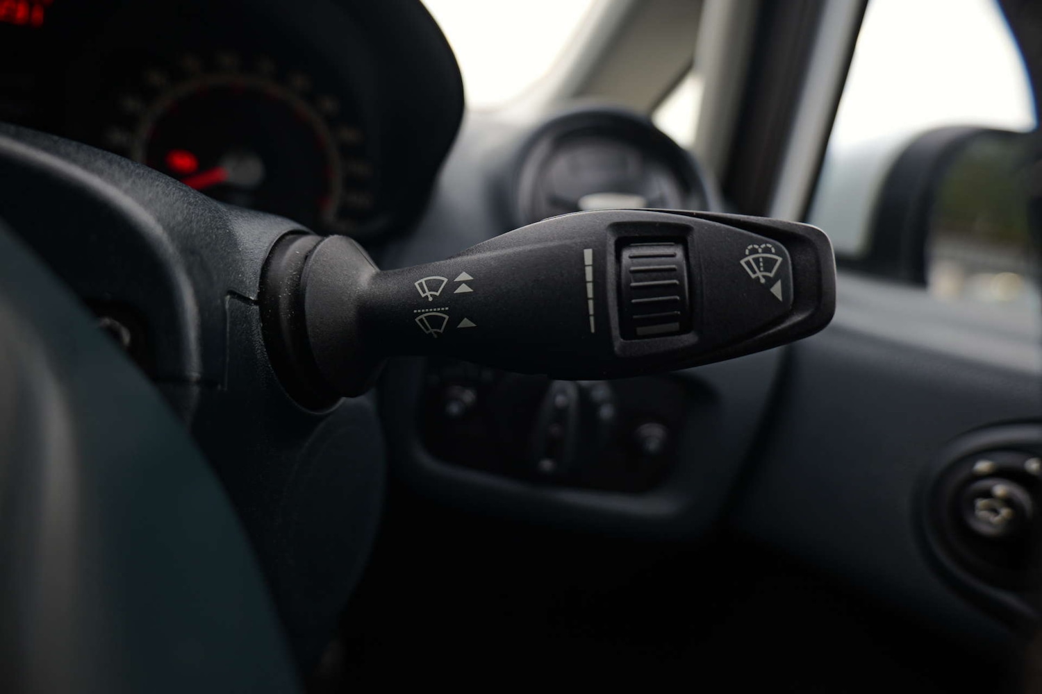 Used Ford Fiesta 2012 for sale - 76533555: Photo 32