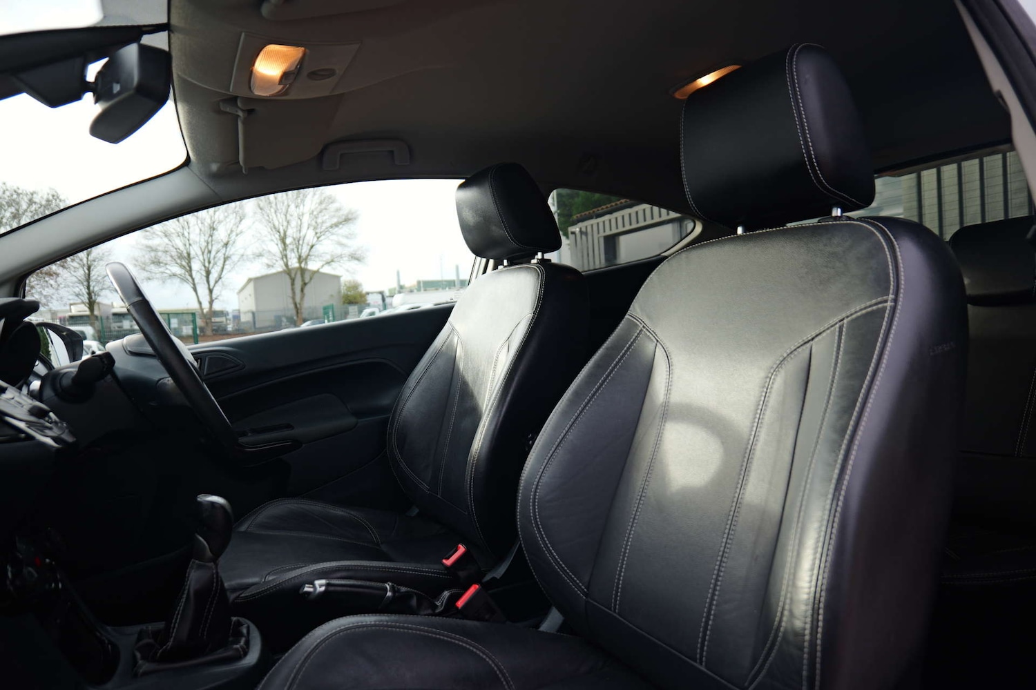 Used Ford Fiesta 2012 for sale - 76533555: Photo 54