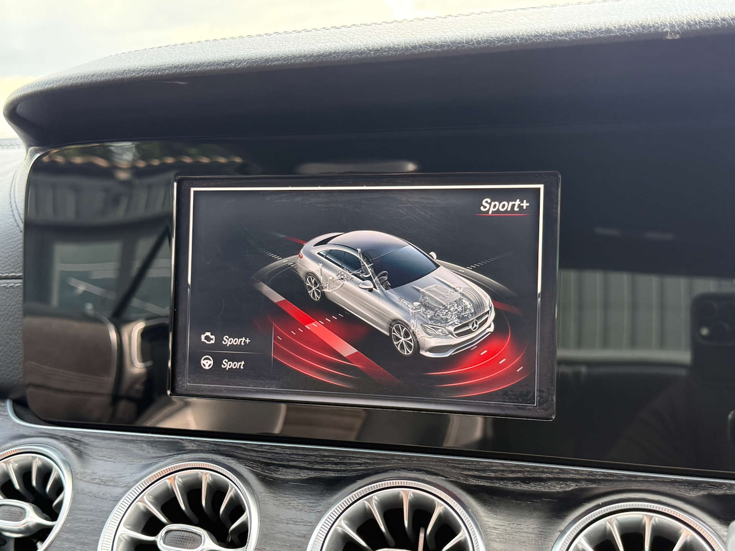 Used Mercedes-Benz E Class 2017 for sale - 77137415: Photo 30