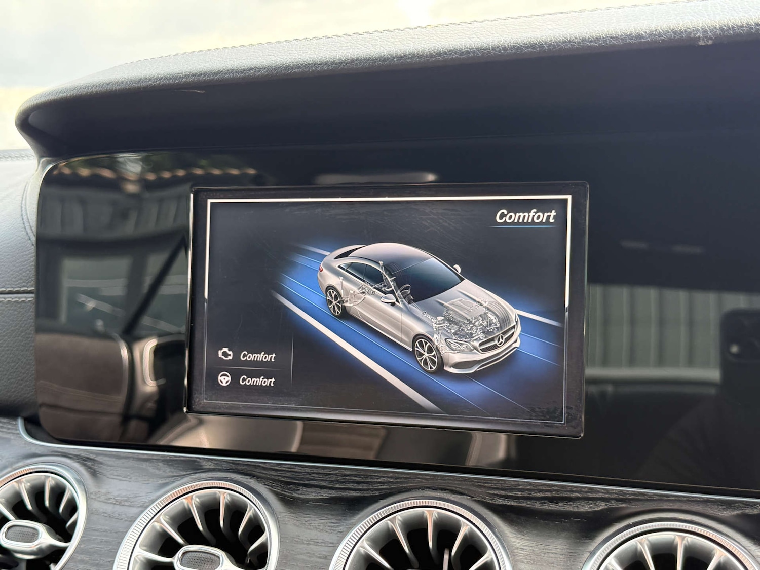 Used Mercedes-Benz E Class 2017 for sale - 77137415: Photo 73