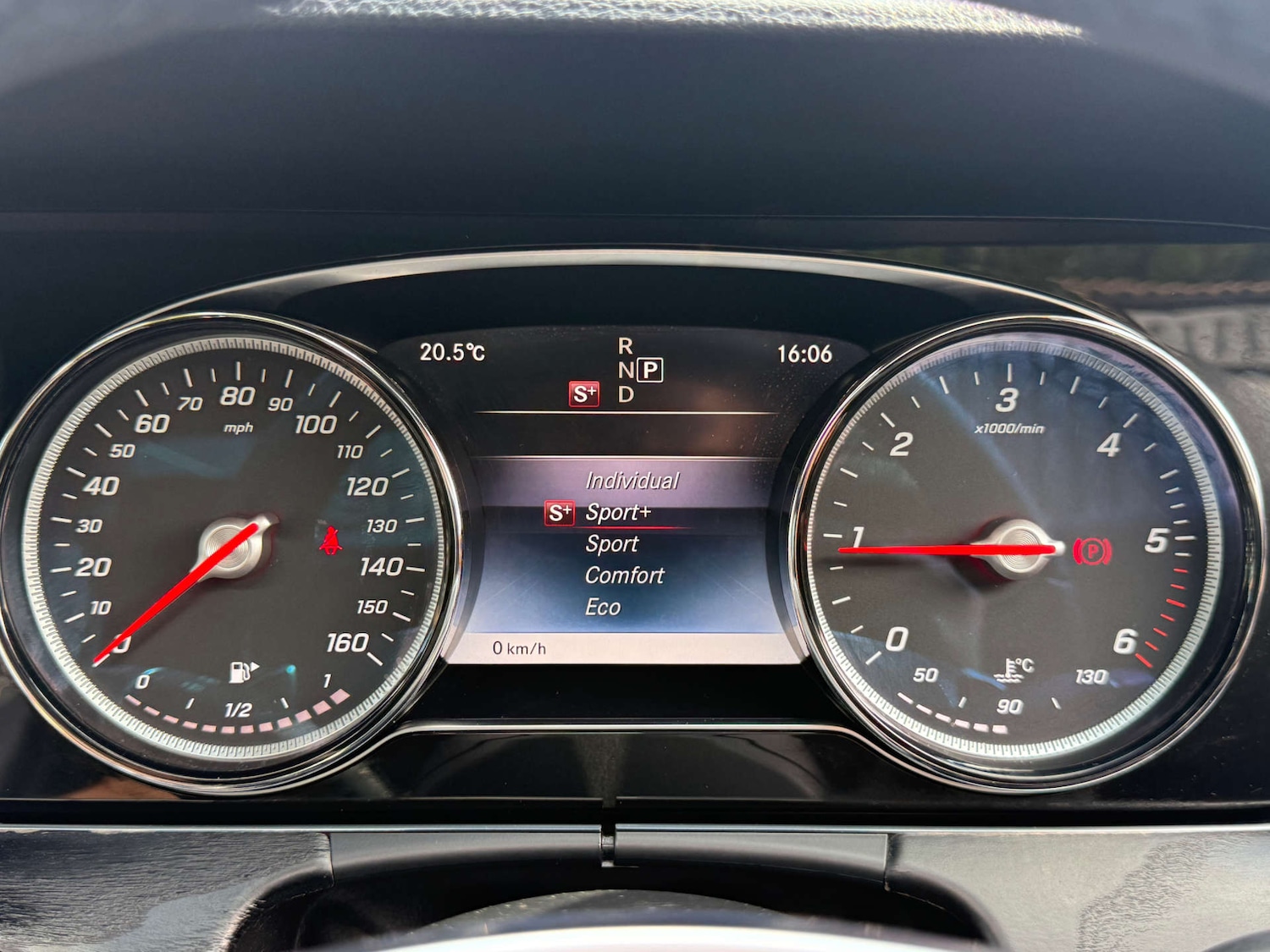 Used Mercedes-Benz E Class 2017 for sale - 77137415: Photo 75