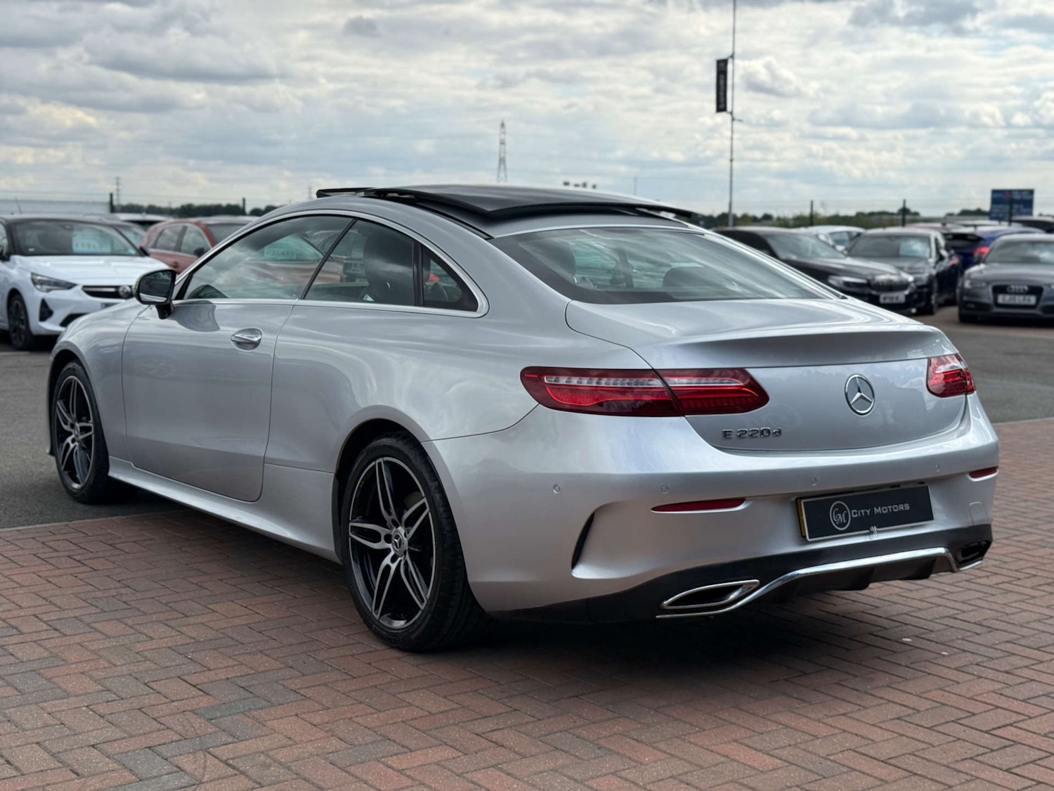 Used Mercedes-Benz E Class 2017 for sale - 77137415: Photo 8