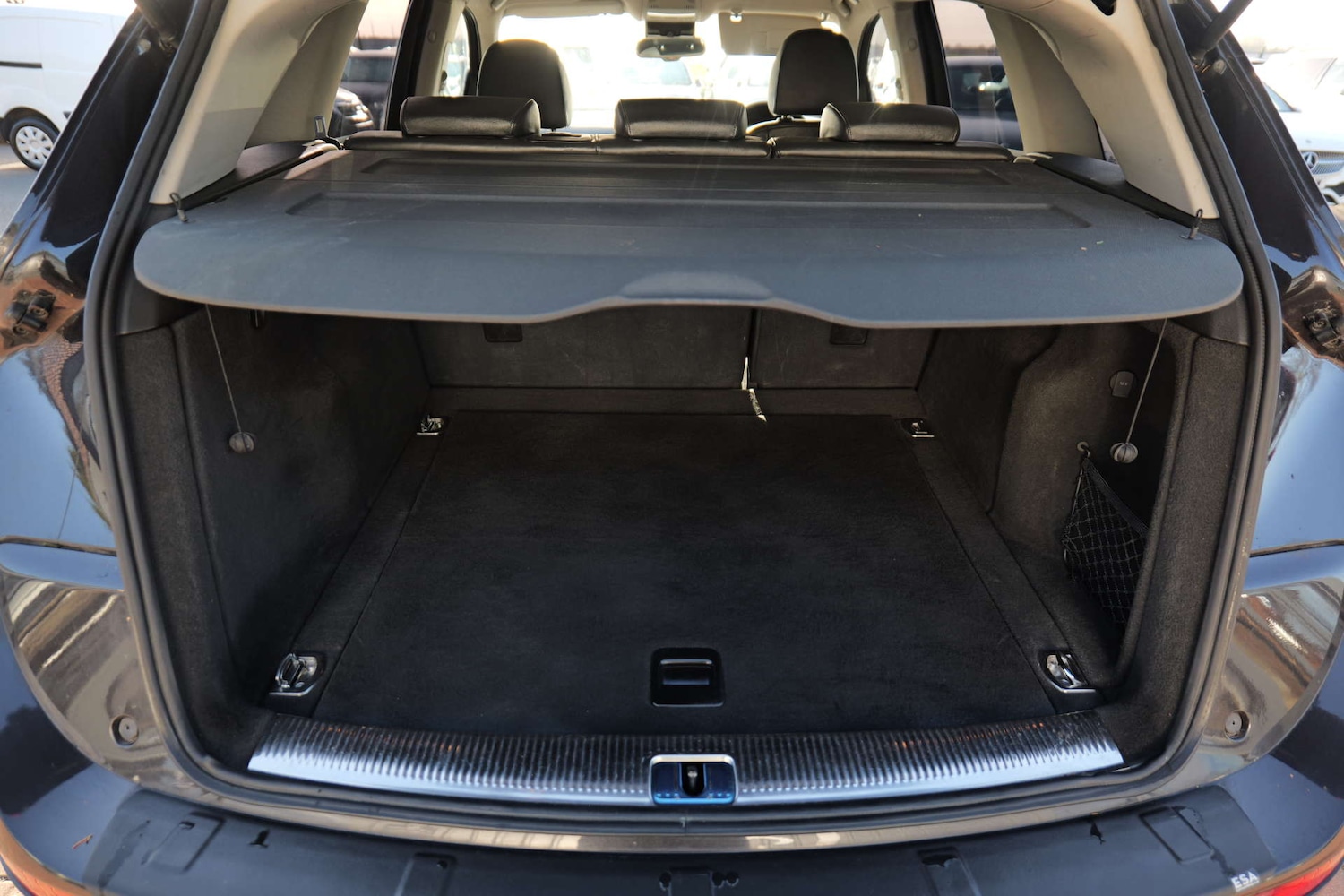 Used Audi Q5 2010 for sale - 76544291: Photo 48