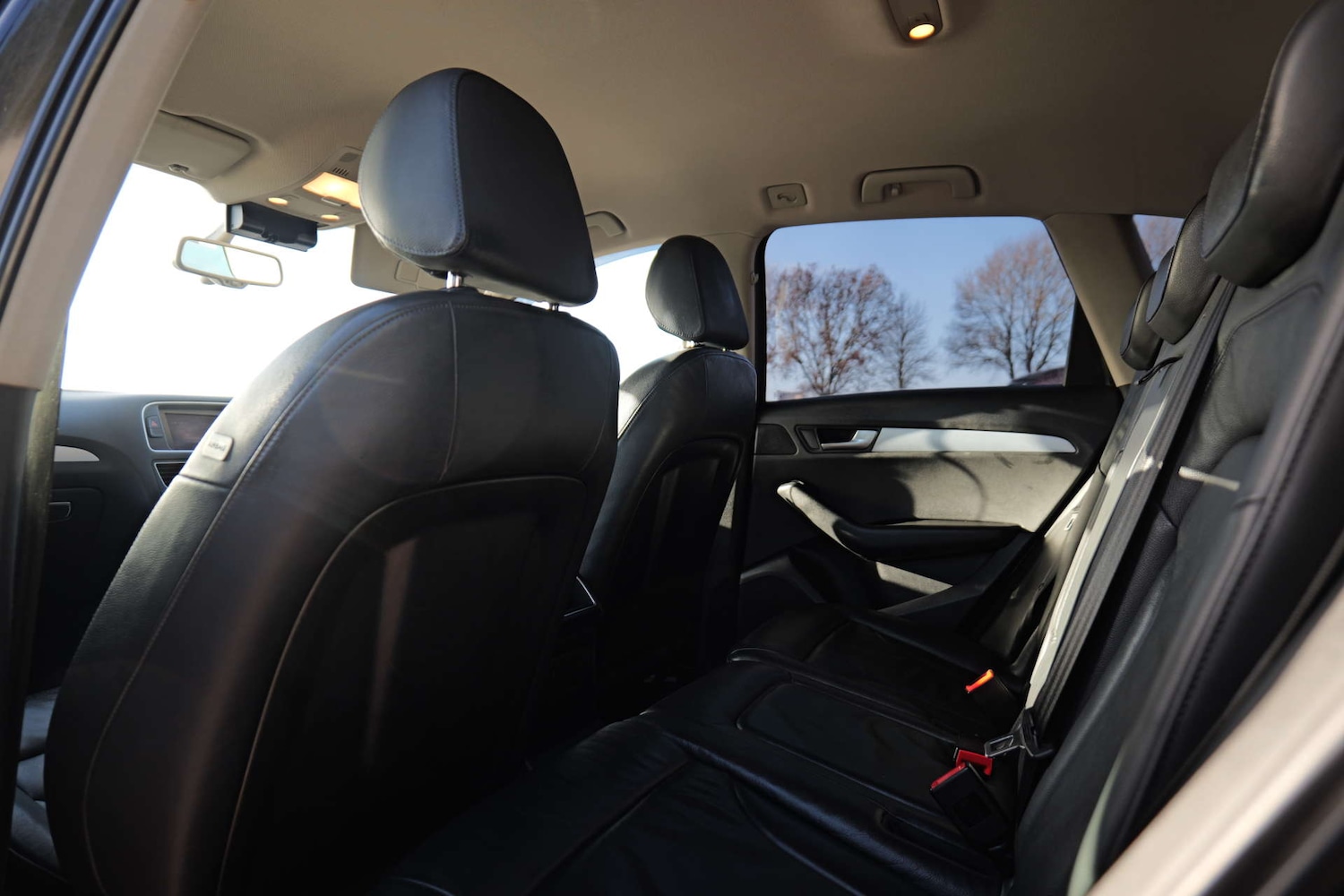 Used Audi Q5 2010 for sale - 76544291: Photo 49