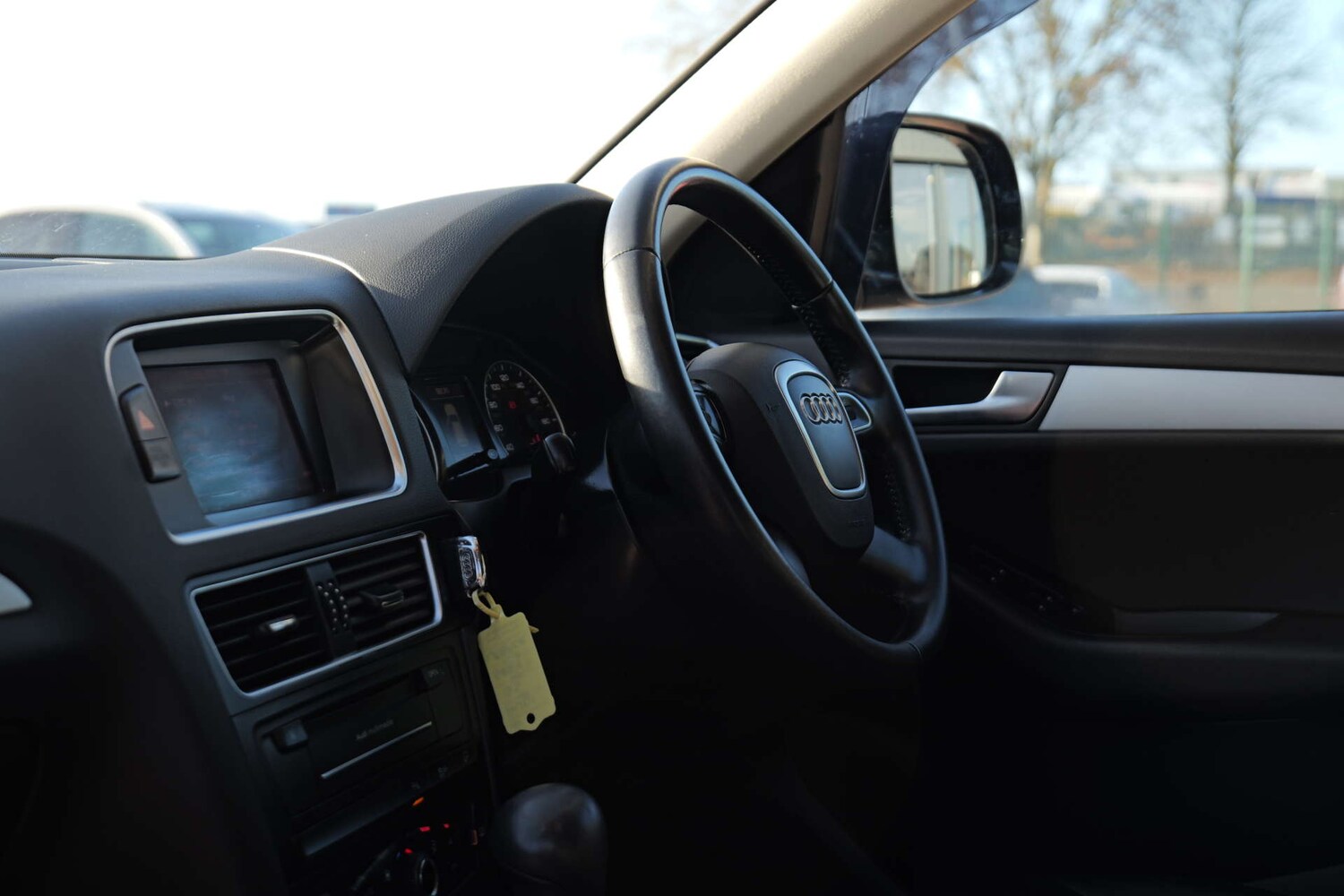 Used Audi Q5 2010 for sale - 76544291: Photo 57