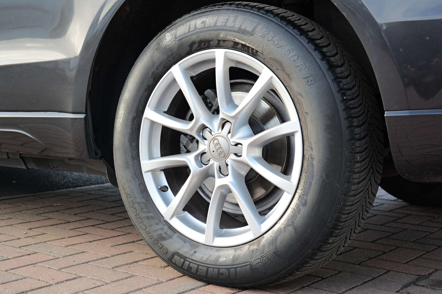 Used Audi Q5 2010 for sale - 76544291: Photo 69