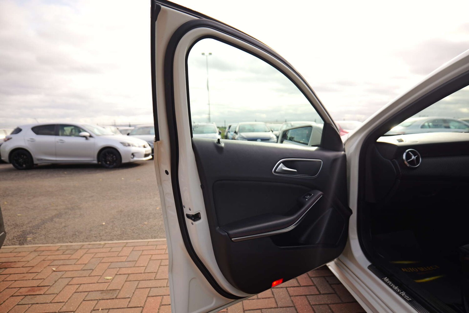 Used Mercedes-Benz A-Class 2017 for sale - 76449773: Photo 72