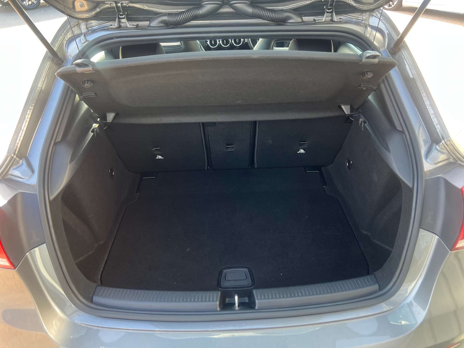 Used Mercedes-Benz A-Class 2018 for sale - 77735117: Photo 5