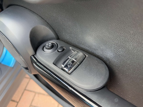 Used MINI Hatch 2016 for sale - 74393546: Photo 41