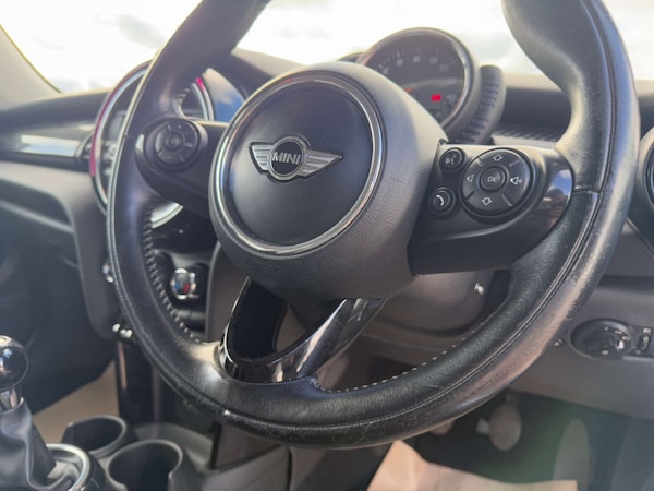 Used MINI Hatch 2016 for sale - 74393546: Photo 44