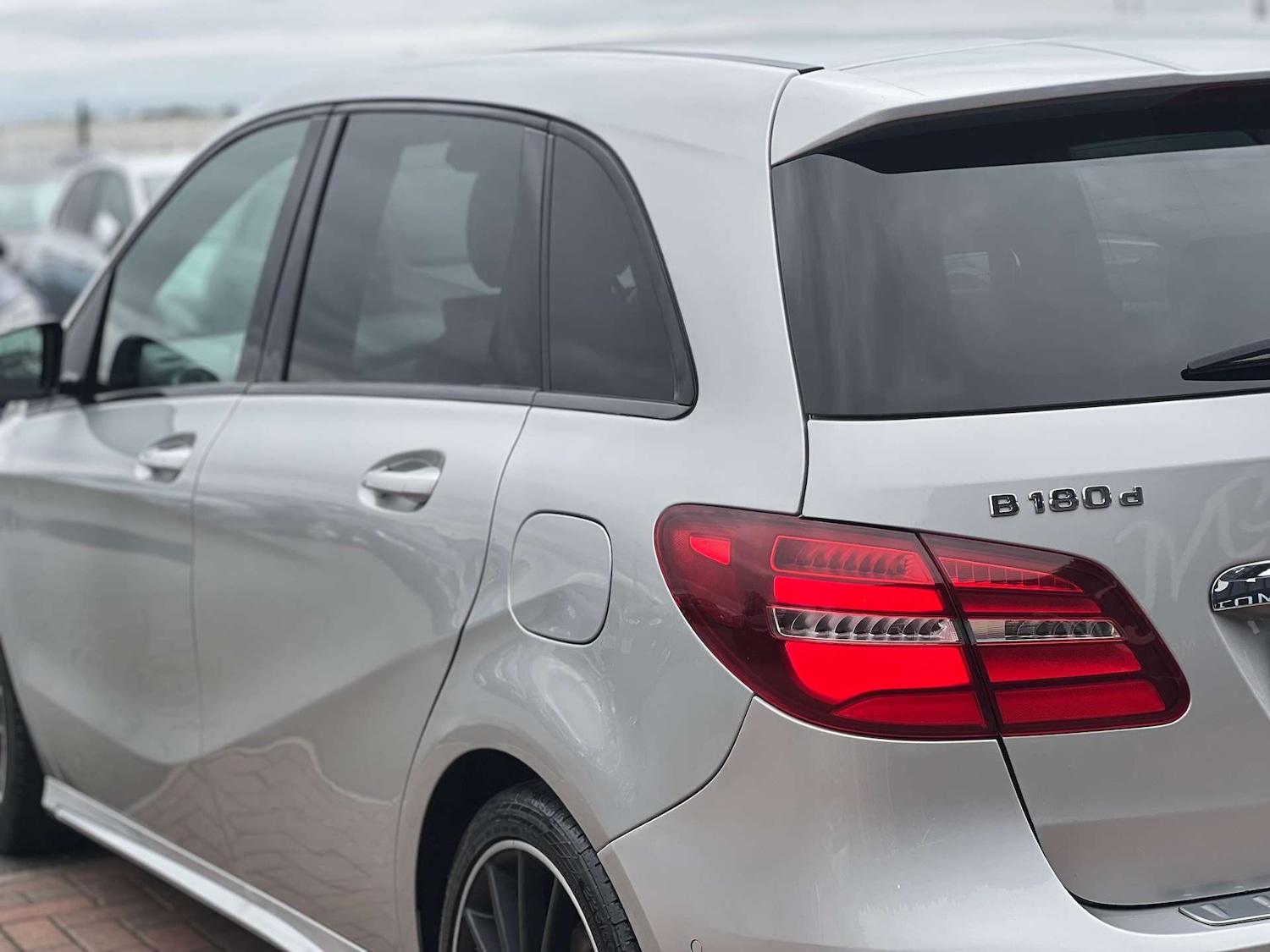 Used Mercedes-Benz B Class 2017 for sale - 76275285: Photo 20