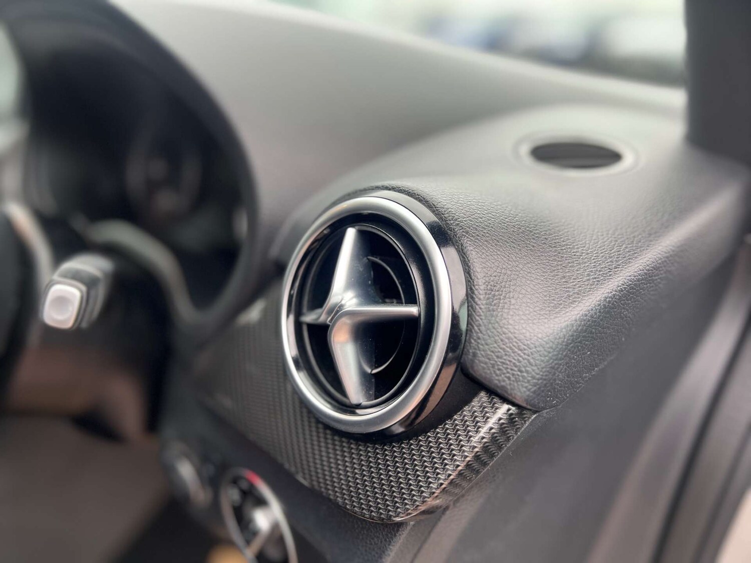 Used Mercedes-Benz B Class 2017 for sale - 76275285: Photo 27