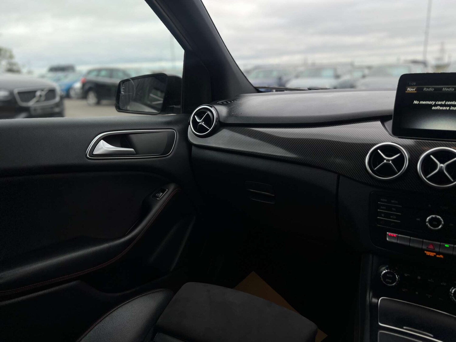 Used Mercedes-Benz B Class 2017 for sale - 76275285: Photo 65