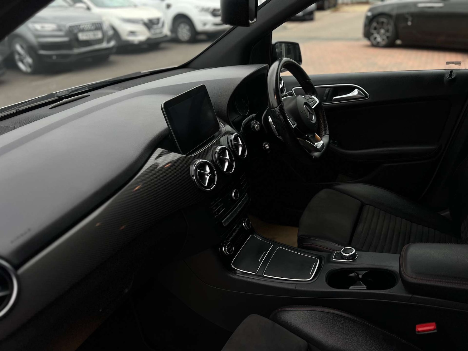 Used Mercedes-Benz B Class 2017 for sale - 76275285: Photo 81