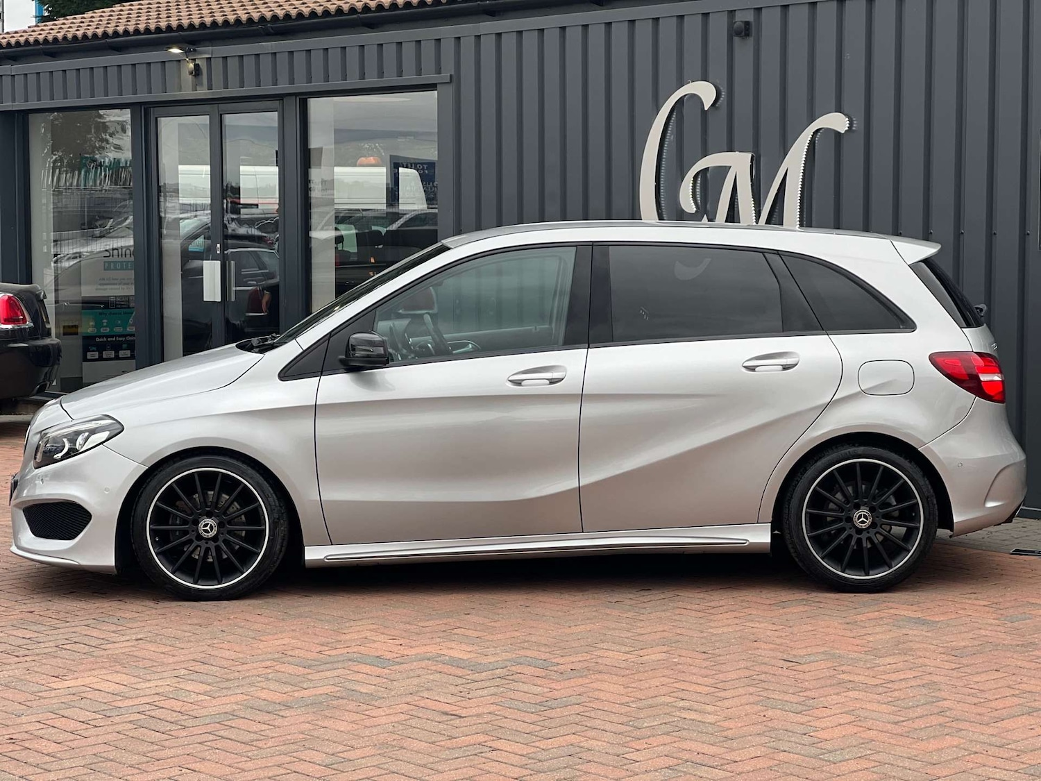Used Mercedes-Benz B Class 2017 for sale - 76275285: Photo 9