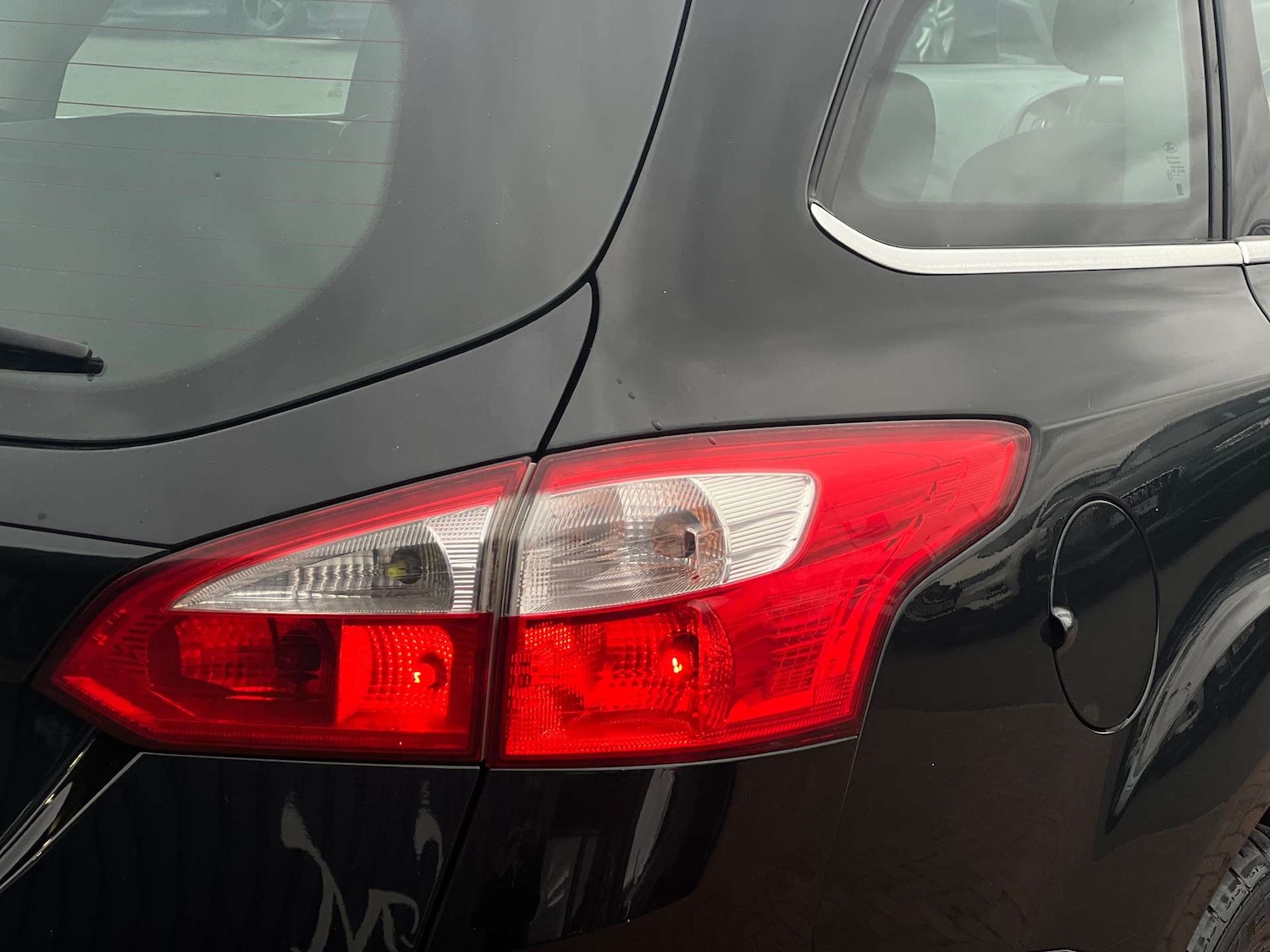 Used Ford Focus 2013 for sale - 76102733: Photo 16