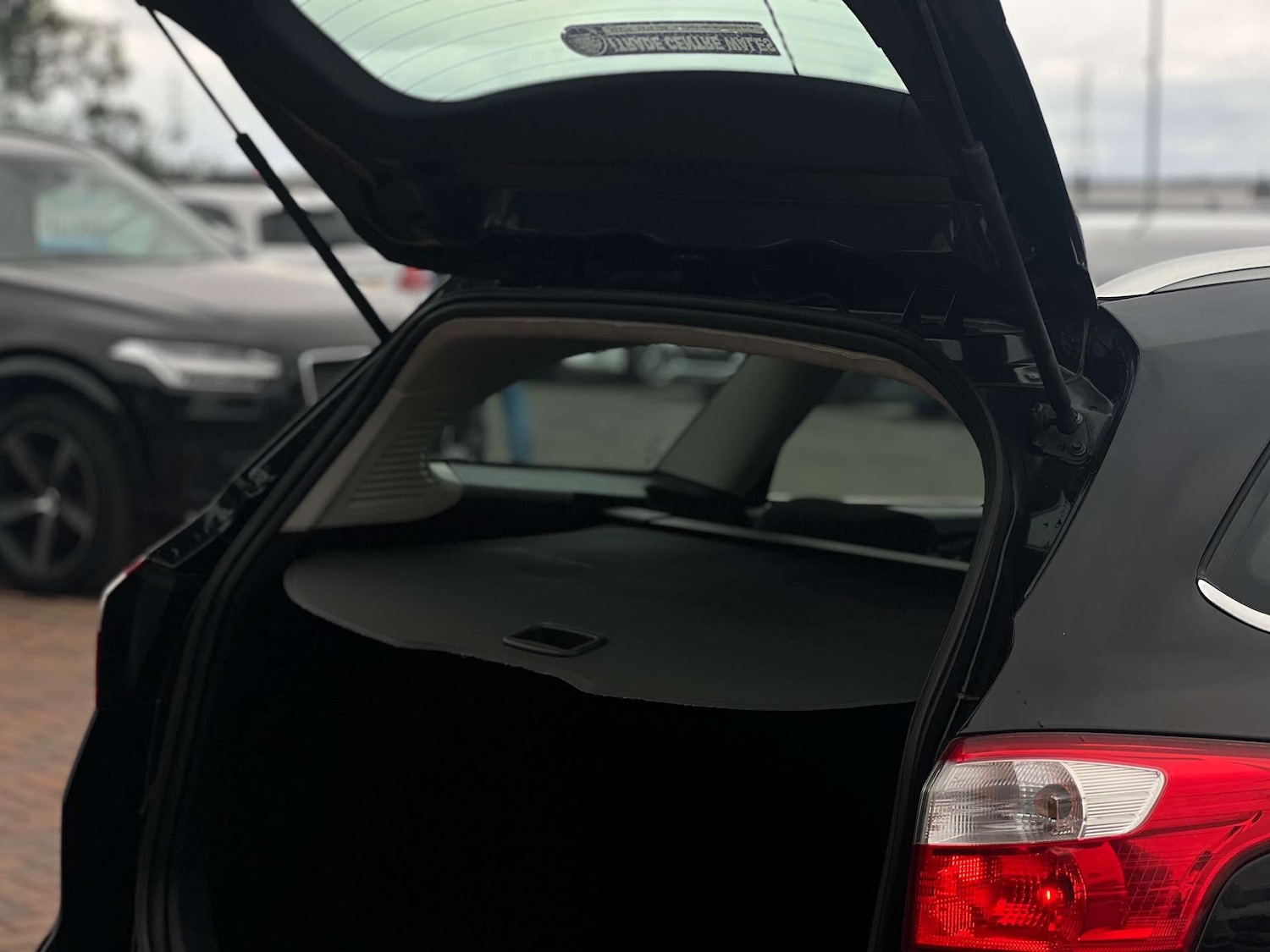 Used Ford Focus 2013 for sale - 76102733: Photo 48