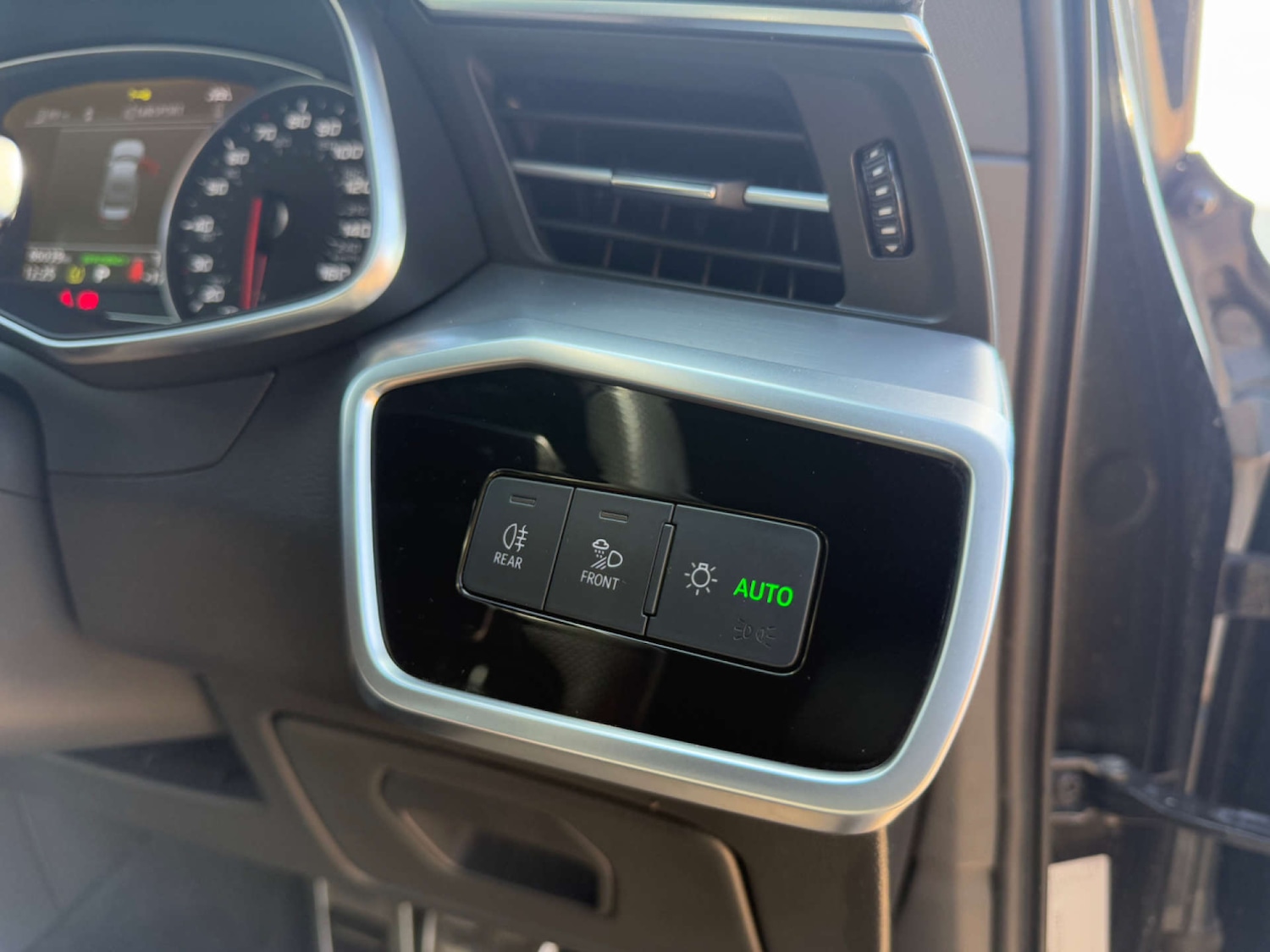 Used Audi A6 2018 for sale - 76278070: Photo 50