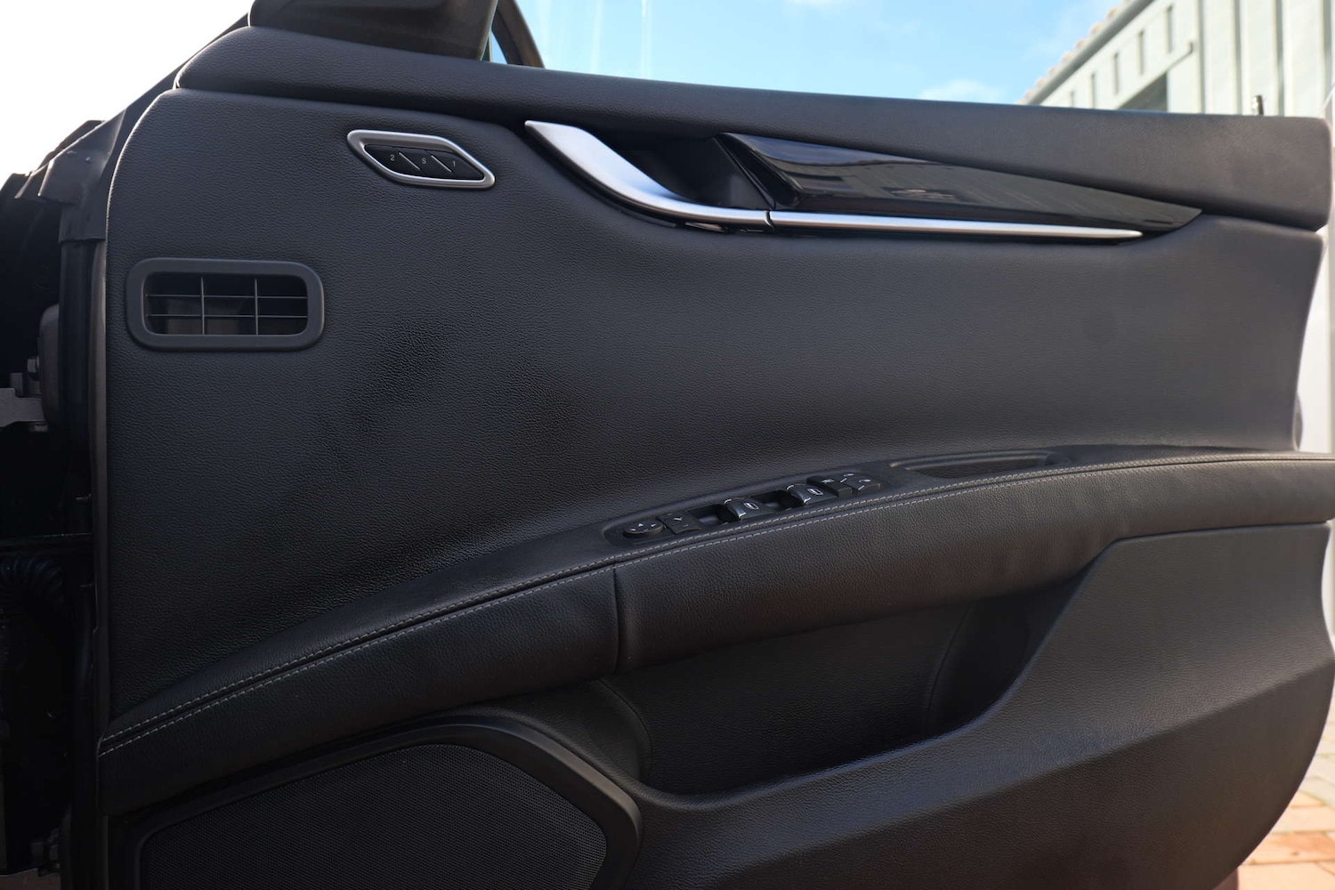 Used Maserati Ghibli 2016 for sale - 76693619: Photo 21