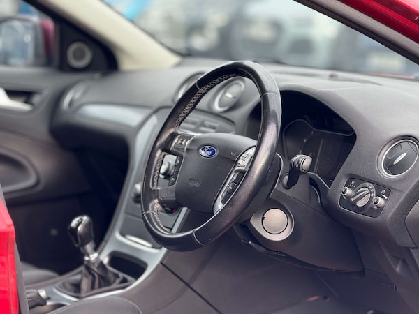 Used Ford Mondeo 2013 for sale - 75689879: Photo 23