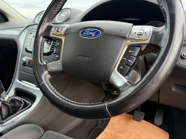 Used Ford Mondeo 2013 for sale - 75689879: Photo 57
