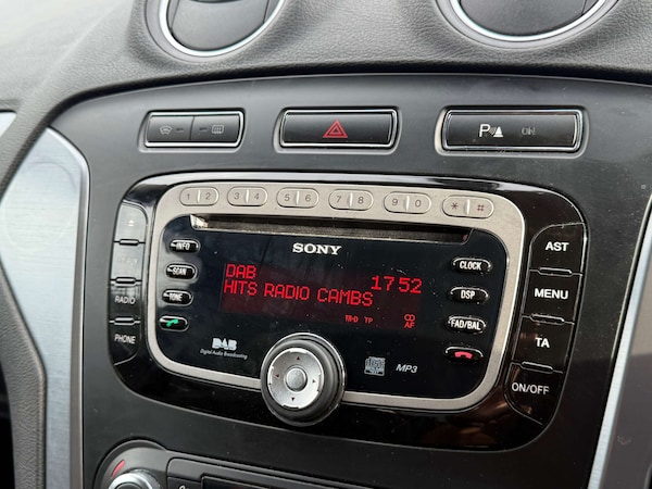 Used Ford Mondeo 2013 for sale - 75689879: Photo 65