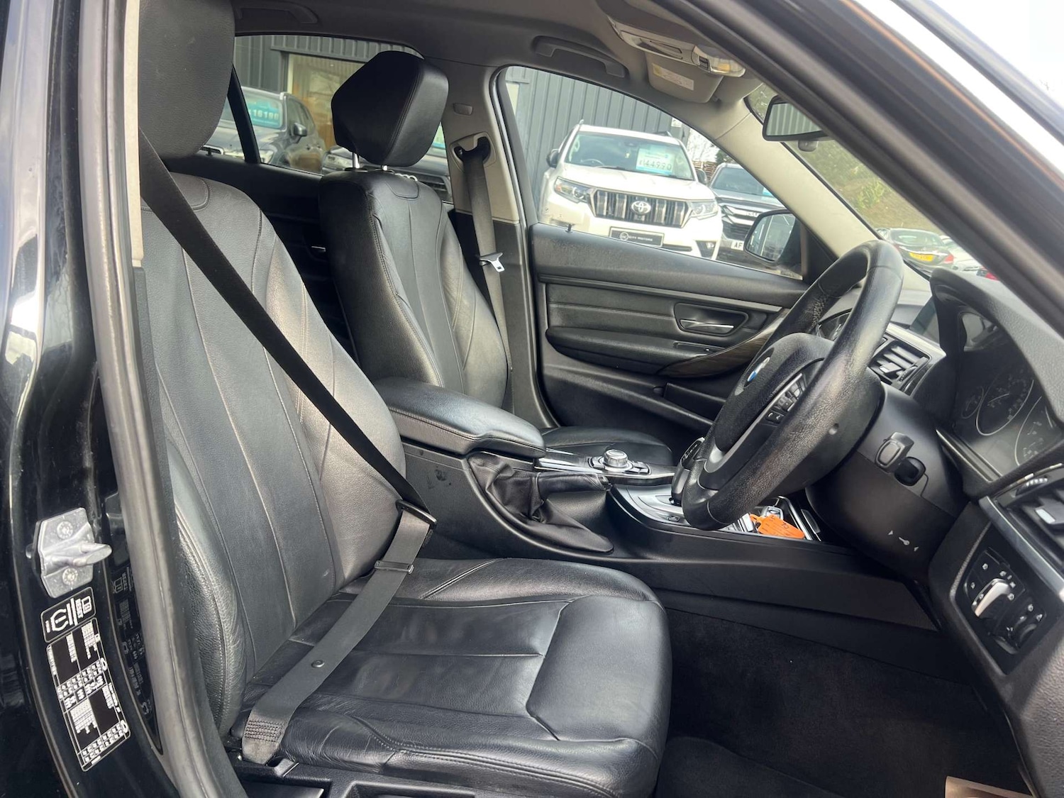 Used BMW 3 Series 2014 for sale - 77681294: Photo 19