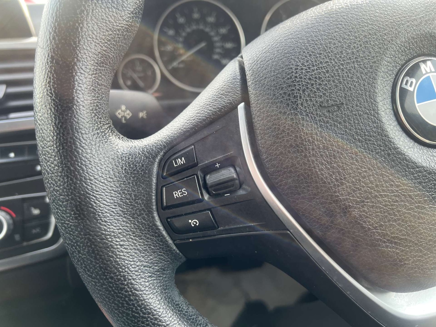 Used BMW 3 Series 2014 for sale - 77681294: Photo 24